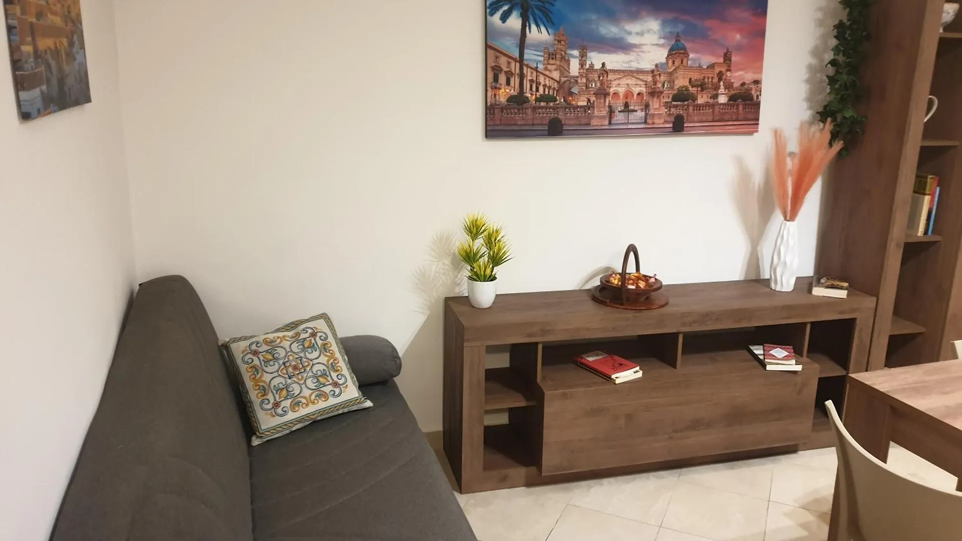Da Francesco In Cattedrale Apartment Palermo Italy